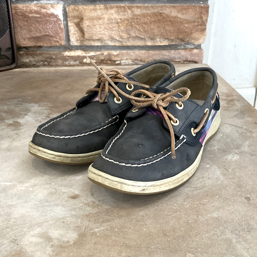 Sperry boat shoes